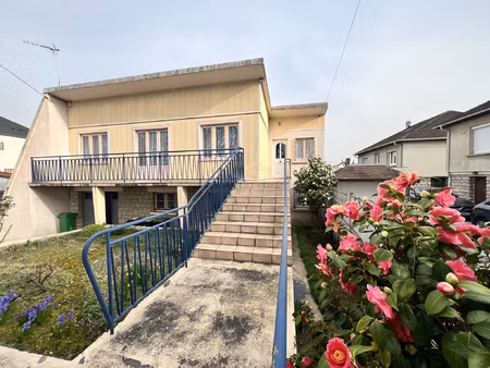 maison 4 pièces de 62 m2 habitable