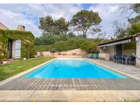 à vendre – belle maison familiale avec piscine à fuveau