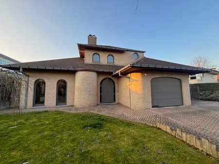 villa exclusive à groenendijk  à cinq minutes de la mer.