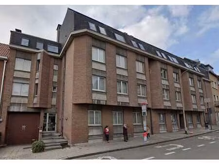 unité de 65 m2 à rénover