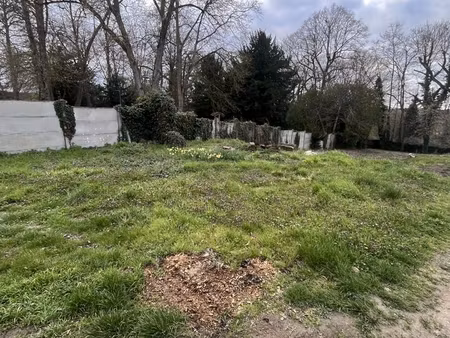 vente terrain 611 m²