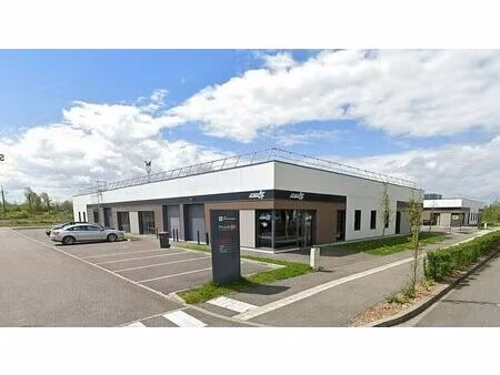 location local d'activités saint louis 362 m²