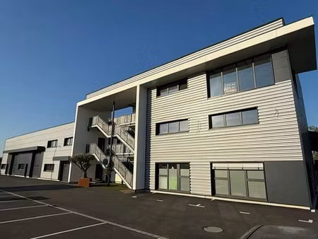 location local d'activités sierentz 596 m²