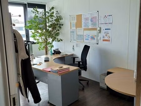 location bureau besancon 140 m²