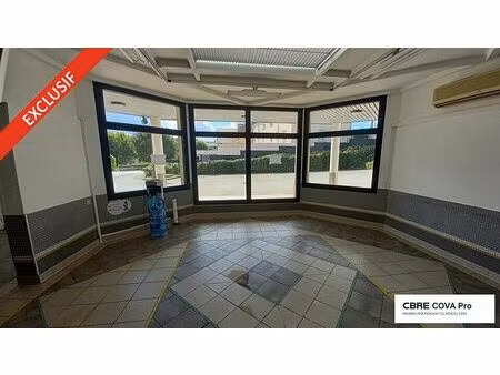 vente bureau dole 541 m²