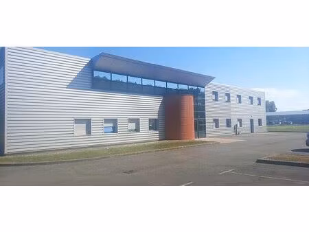 vente local d'activités étupes 957 m²