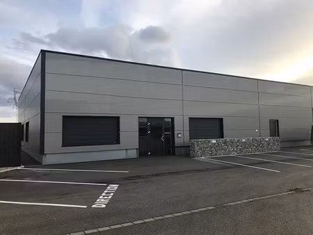 vente local d'activités sainte croix en plaine 640 m²