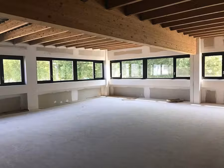 location bureau colmar 156 m²