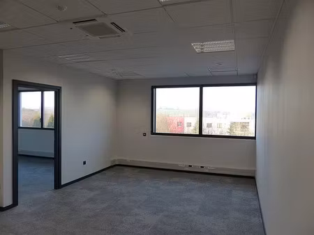 location bureau mulhouse 365 m²