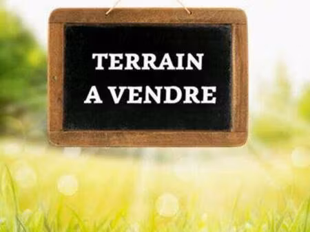 terrain à bâtir 876m²