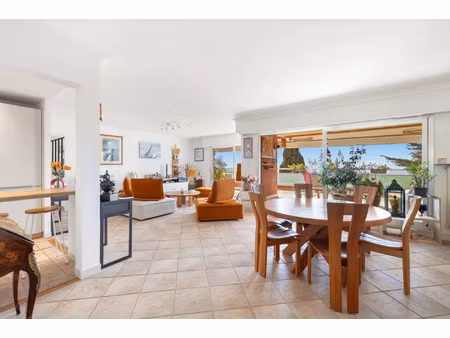 vente appartement 4 pièces 138 m² grasse (06130)