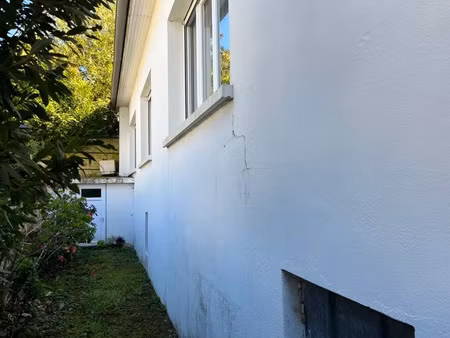 vente maison 5 pièces 138 m² à montendre (17130)  115 000 €