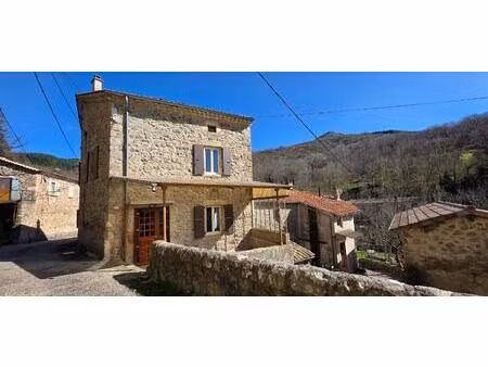 location maison 6 pièces 93m² gourdon 07000