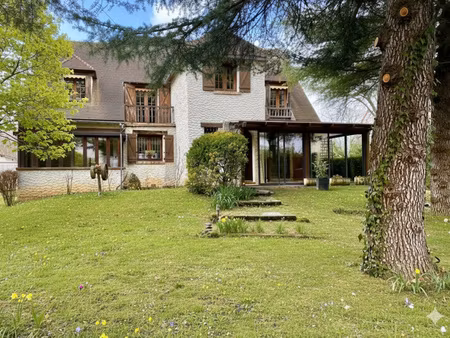 maison 4 chambres  sous-sol  piscine sur 1454 m² de terrain