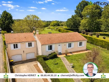 vente maison 6 pièces 134 m² à la rochefoucauld (16110)  229 000 €