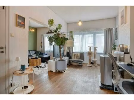 huis (epc = b) met 2 slaapkamers en tuin te deurne!