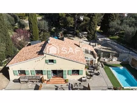 vente maison 5 pièces 160 m² le revest-les-eaux (83200)