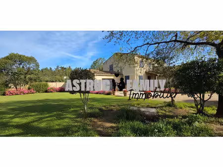vente maison 4 pièces 78m2 aimargues 30470 - 278000 € - surface privée