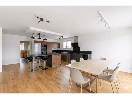 vente appartement 3 pièces 99 m² castanet-tolosan (31320)