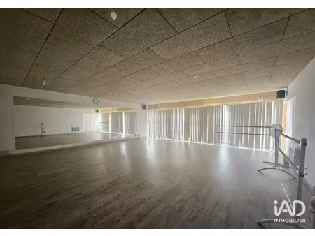 vente bureaux et commerces à dax (40100) : à vendre / 227m² dax