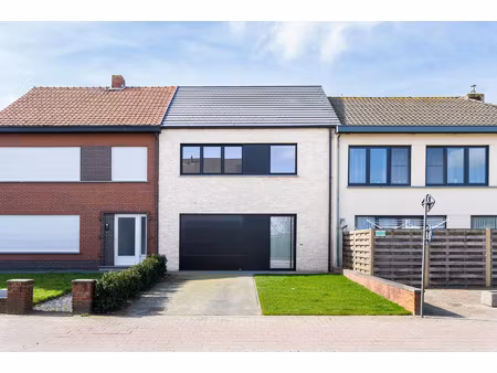 huis te koop in kalmthout met 3 slaapkamers