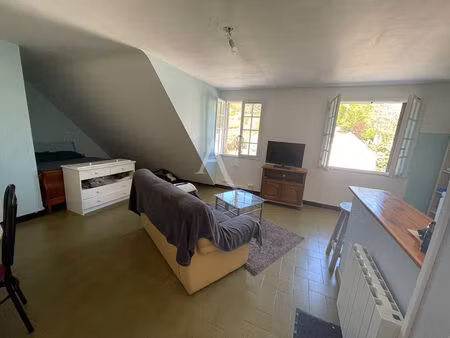 location appartement 1 pièce 32m²