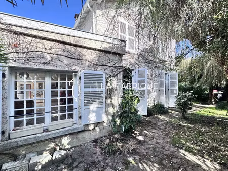 vente maison 8 pièces 255m2 jurançon 64110 - 498000 € - surface privée