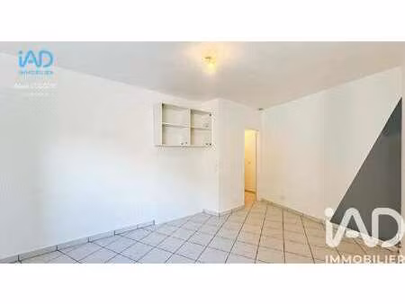 vente appartement 2 pièces à montaigu (85600) : à vendre 2 pièces / 27m² montaigu