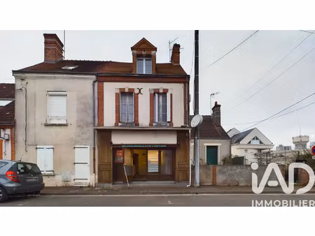 vente immeuble à romorantin-lanthenay (41200) : à vendre / 237m² romorantin-lanthenay