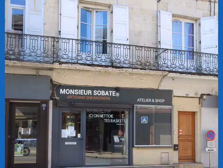 vente immeuble à terrasson-lavilledieu (24120) : à vendre / 215m² terrasson-lavilledieu
