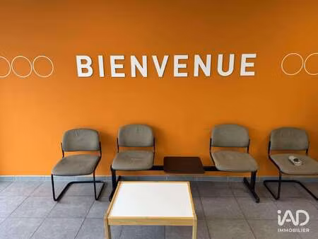 vente bureaux et commerces à manosque (04100) : à vendre / 483m² manosque