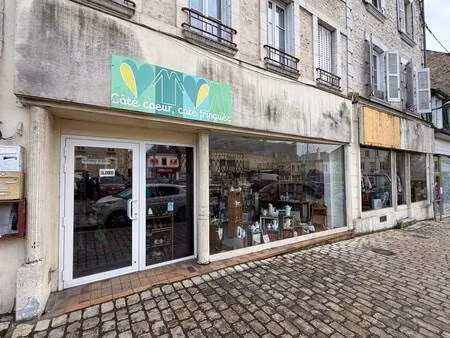 local commercial à louer