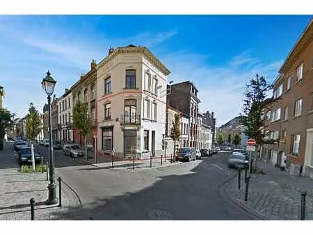 aucune charges communes i lumineux duplex à proximité des in