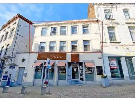 colocation (1 chambre dispo + sdd)