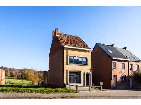 maison à vendre au centre de renaix