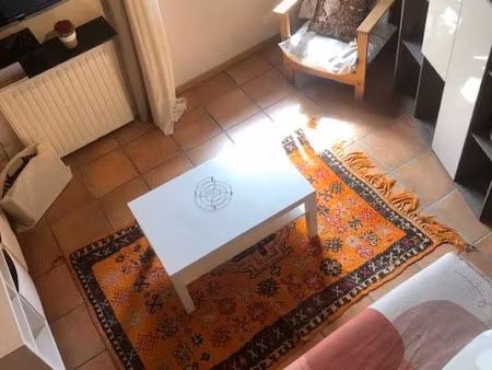 location meublée appartement 1 pièce 30 m² à grasse (06130)  550 €