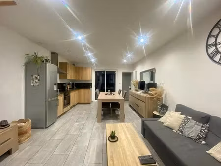 location maison 3 pièces 57 m² à calais (62100)  615 €