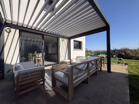 maison récente de 97m2 sur un terrain de 520m2 - locmaria-gr