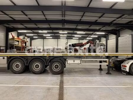 local d'activités à louer