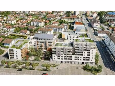 local commercial à louer