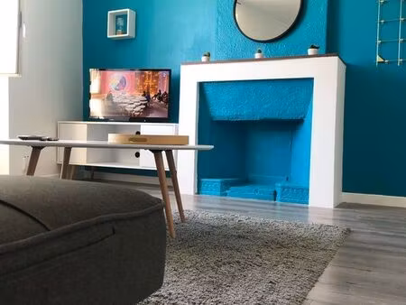 t1 bis meublé 32 m² – rénové  clim  cadre sympa – irigny