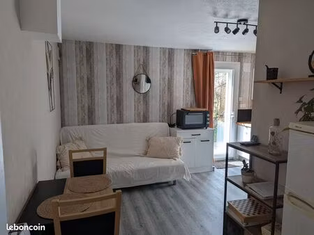 studio moderne (location de septembre à mars)