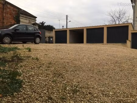 garage/box liancourt