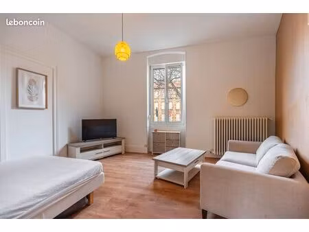 studio de 35m2 refait à neuf et lumineux