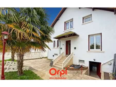 maison montluçon 108 m² t-4 à vendre  177 000 €