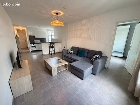 t2 meublé lumineux – centre reims – rue macquart