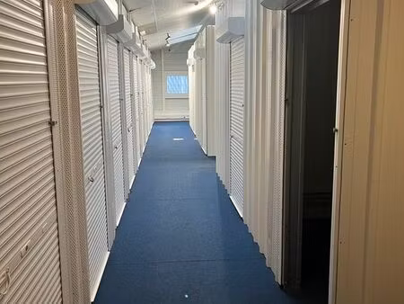 box de stockage sécurisé 6 75 m³ – proche pau / morlaàs