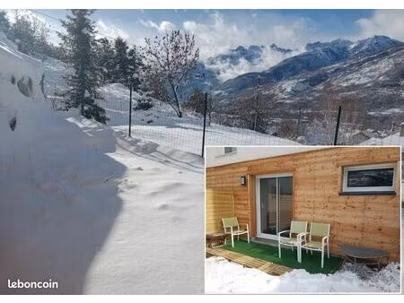 2 pièces + jardin + coin montagne au bord de la forêt