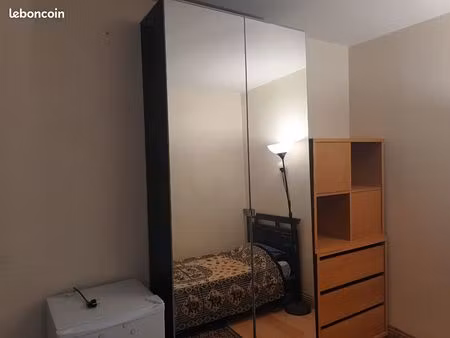 location d'une chambre meublée