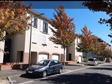 loue appartement t 2 sud loire parfait etat